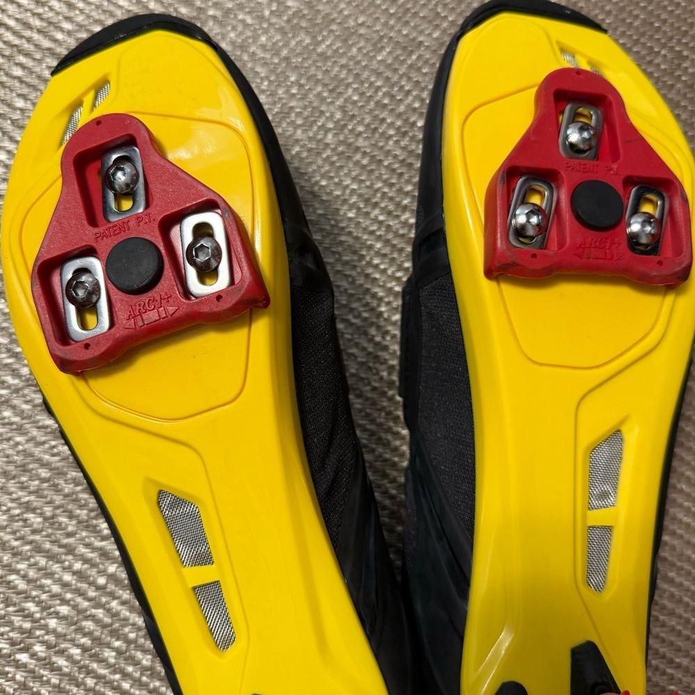 SoulCycle Black and Yellow Cycle Shoes with Velcro Strap - Picture 3 of 5